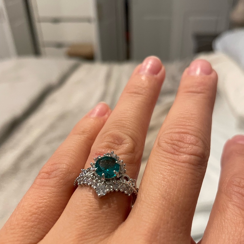 Ring